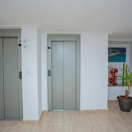 091 Trinidad Atico - Alicante Apartment